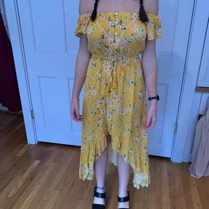 Off the shoulder maxi dress